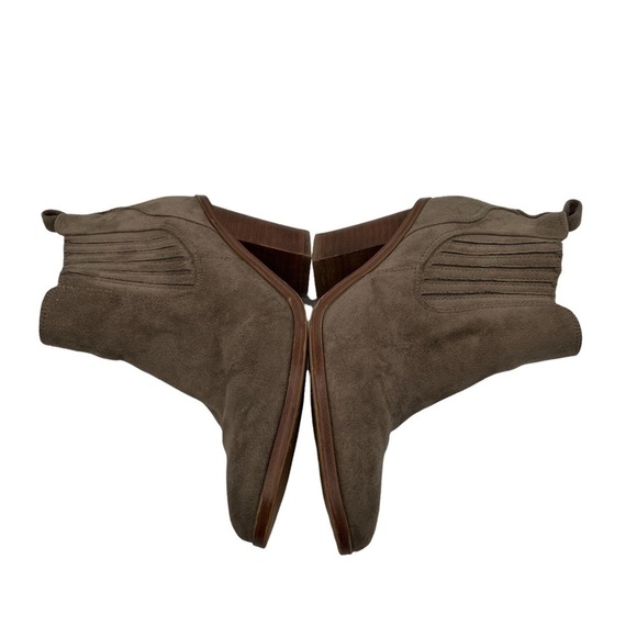 Nine West Taupe Suede Mayley Block Heel Ankle Booties Size 8 Women's - Picture 7 of 9